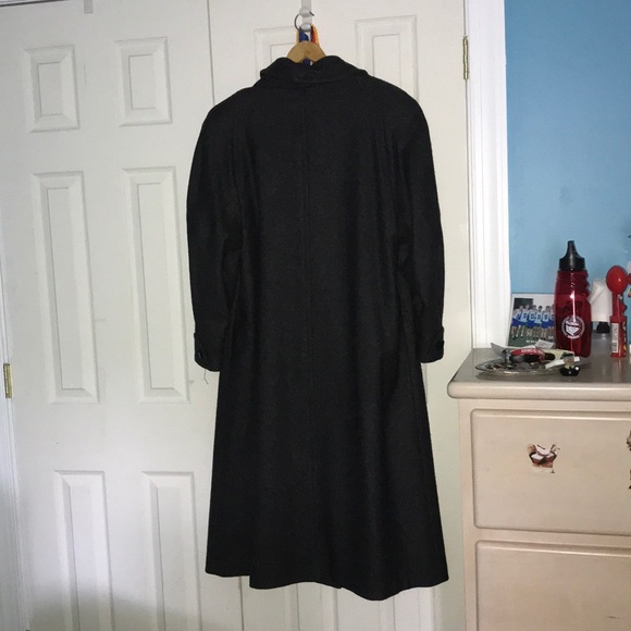 Wool coat - Picture 2 of 4